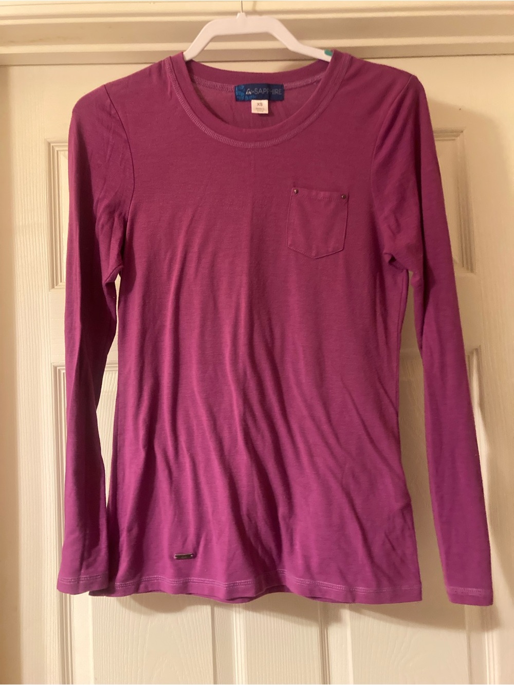 ⭐️⭐️ Long Sleeve Slim Pocket Tee in Magenta